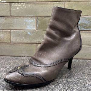 Louis Vuitton Gray Embossed Leather Ankle Boots Kitten Heel Size 6.5